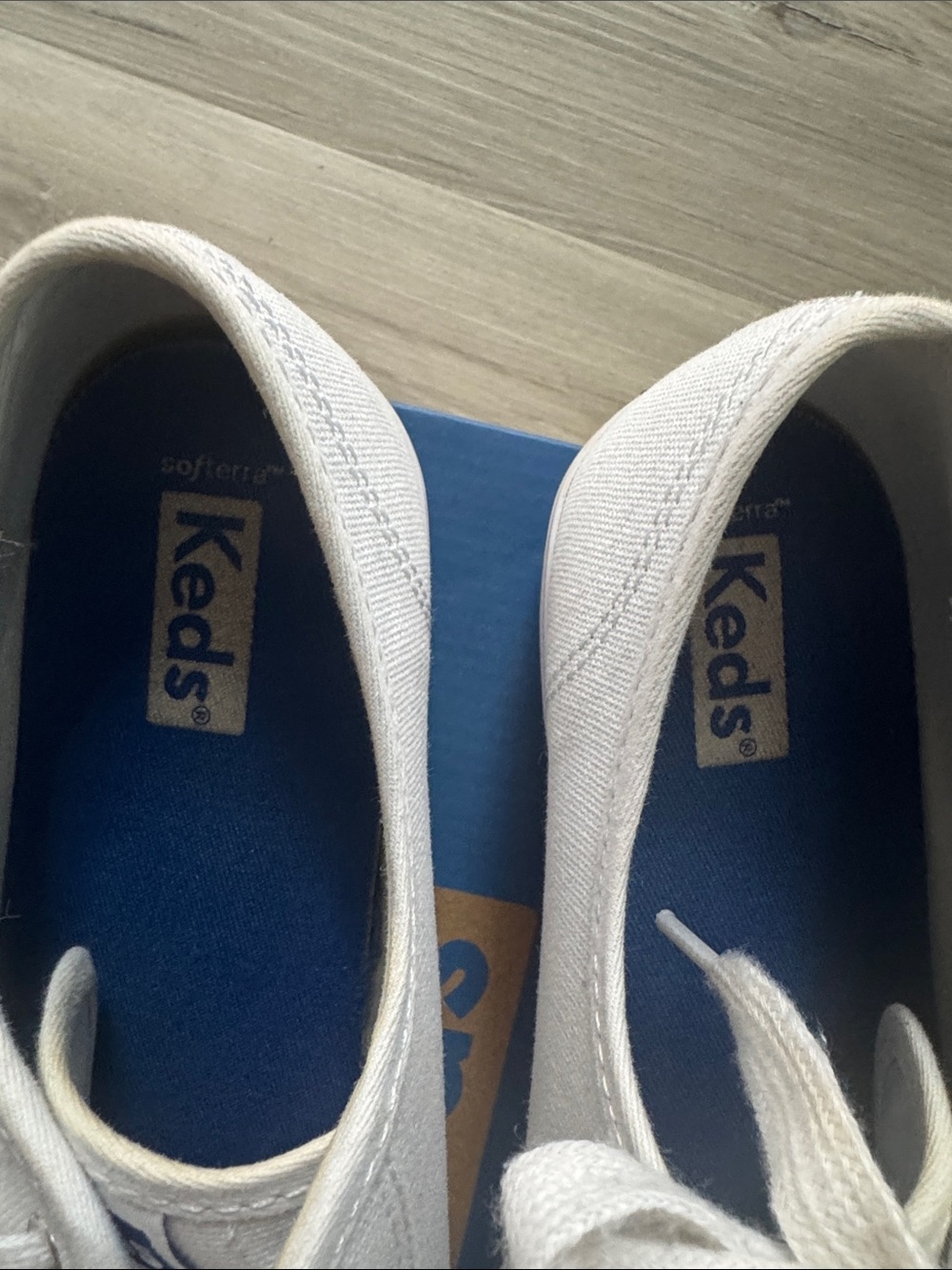 Keds Triple Kick White Canvas Low-Top Sneakers - Picture 4 of 7
